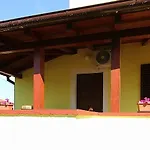 Robi *